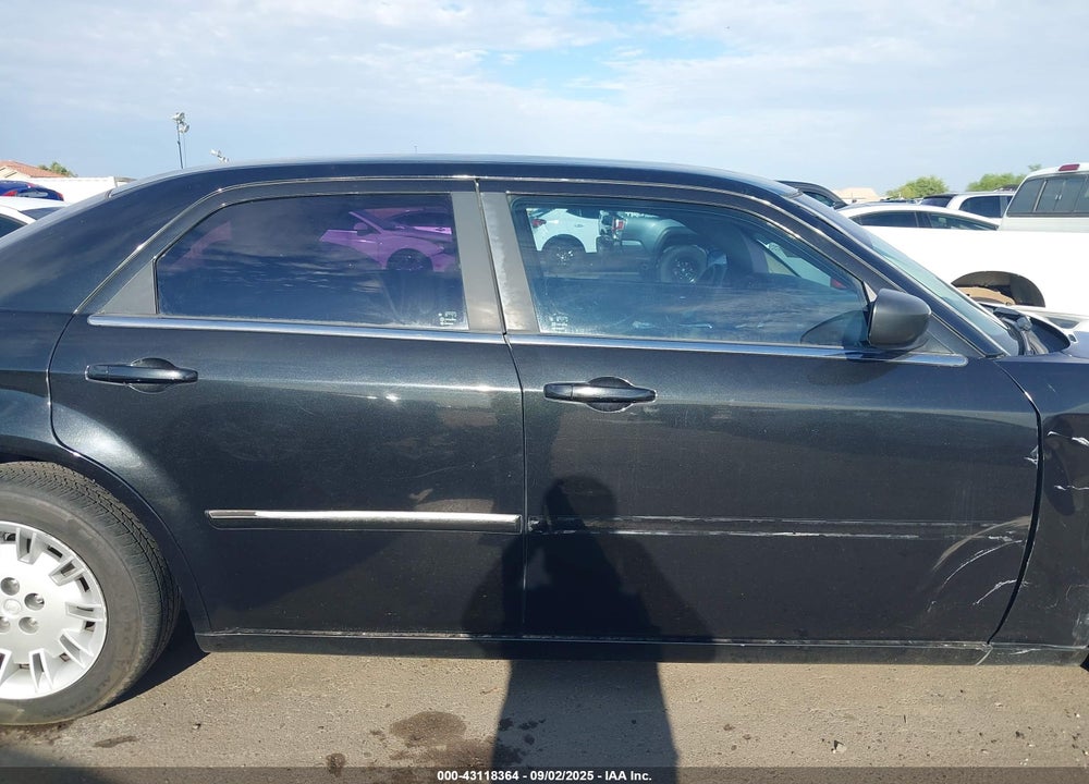 2007 CHRYSLER 300 VIN: 2C3KA43R87H833689