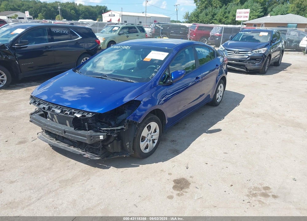 2017 KIA FORTE VIN: 3KPFK4A74HE022691