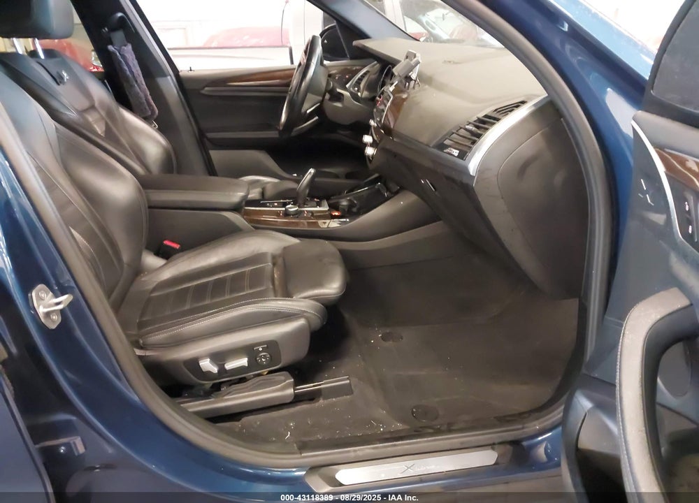 2019 BMW X3 VIN: 5UXTR9C55KLR09432