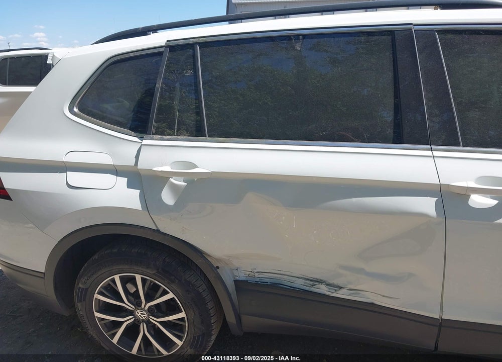 2019 VOLKSWAGEN TIGUAN VIN: 3VV2B7AX2KM044512