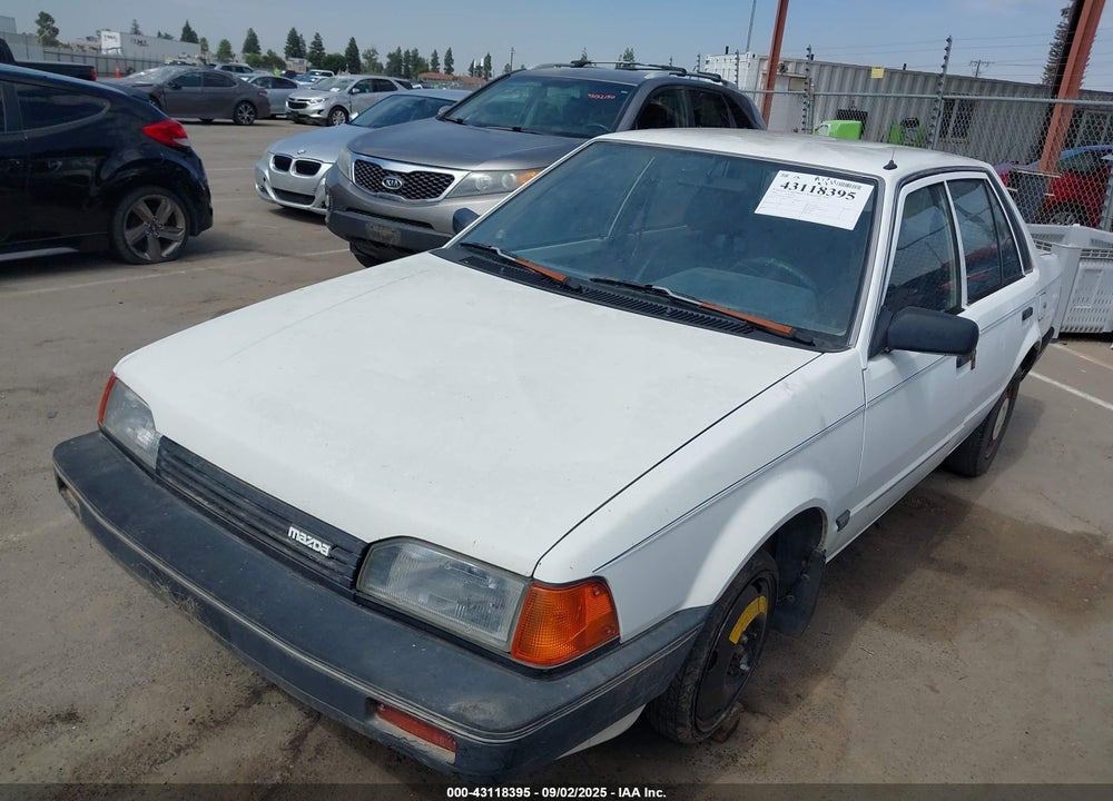 1988 MAZDA 323 VIN: JM1BF2221J0200954