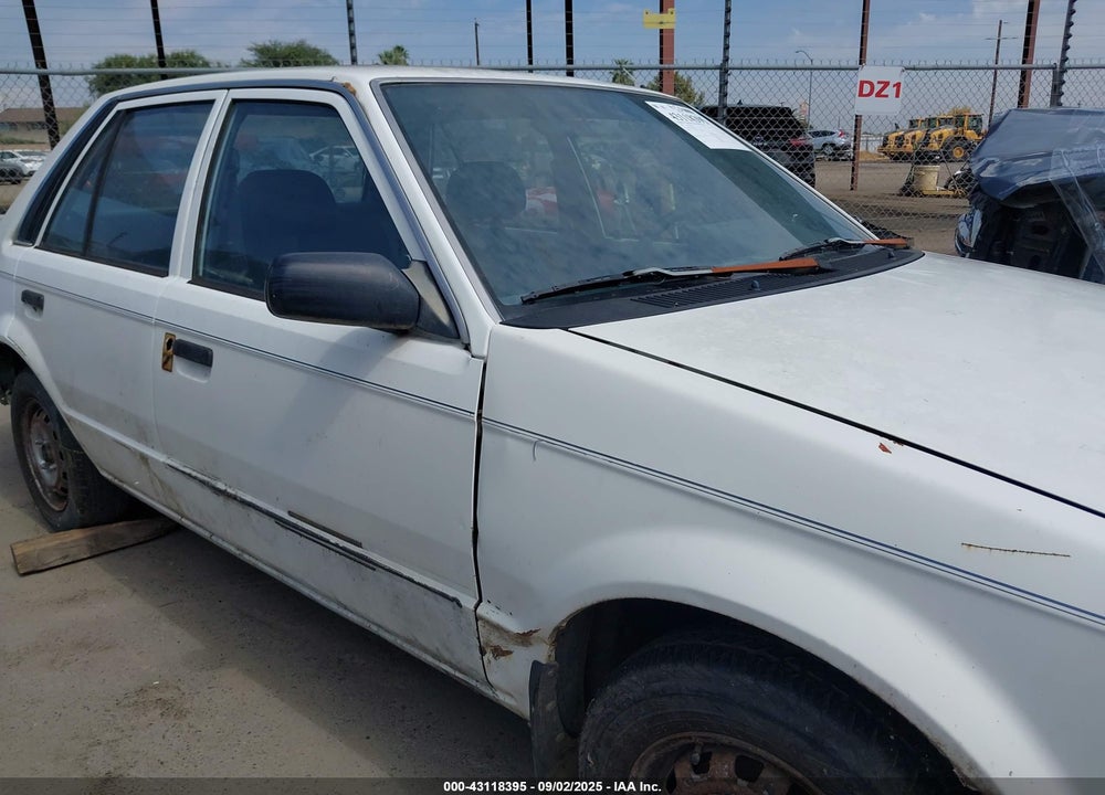 1988 MAZDA 323 VIN: JM1BF2221J0200954