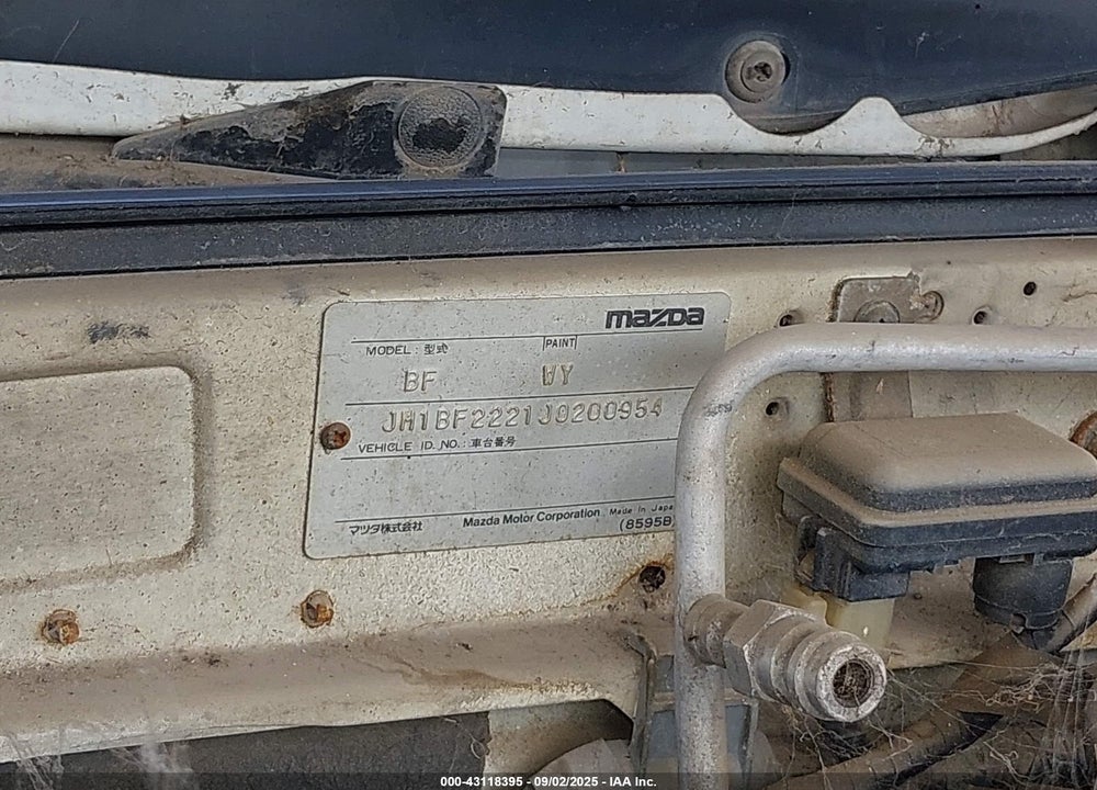 1988 MAZDA 323 VIN: JM1BF2221J0200954