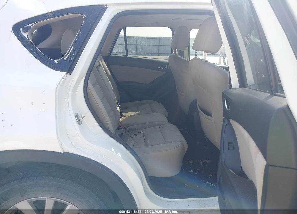 2016 MAZDA CX-5 VIN: JM3KE4CYXG0913403