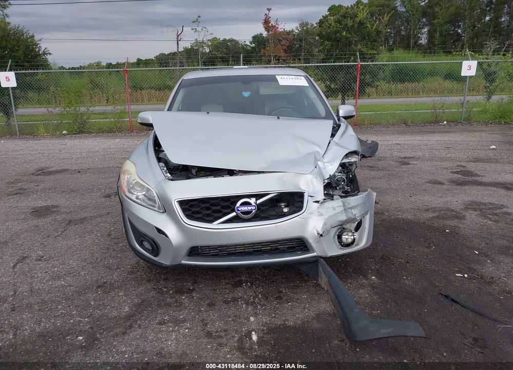 2012 VOLVO C30 VIN: YV1672MKXC2265492