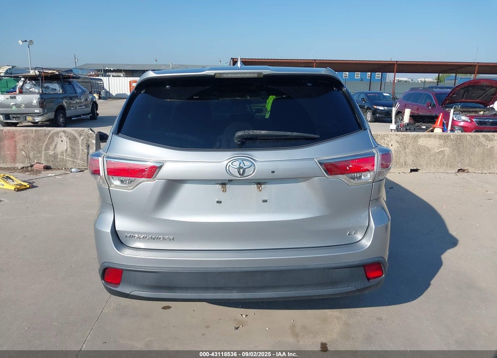 2016 TOYOTA HIGHLANDER VIN: 5TDZKRFH8GS130991