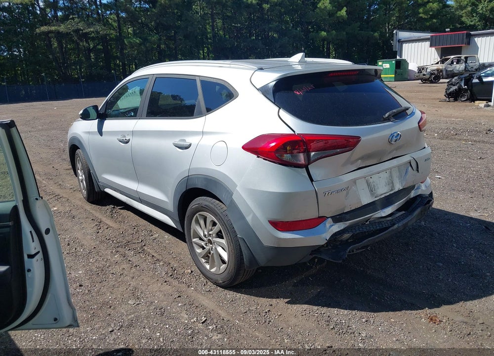 2017 HYUNDAI TUCSON SE PLUS VIN: KM8J3CA41HU476658
