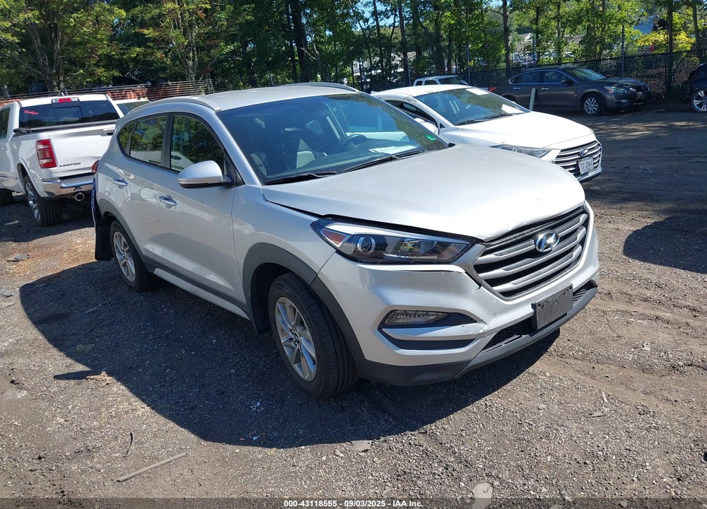 2017 HYUNDAI TUCSON SE PLUS VIN: KM8J3CA41HU476658