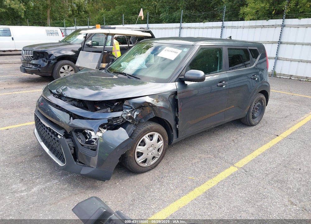 2020 KIA SOUL LX VIN: KNDJ23AU8L7019389