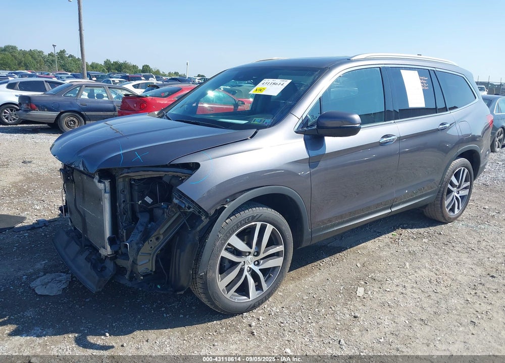 2017 HONDA PILOT VIN: 5FNYF6H98HB065750