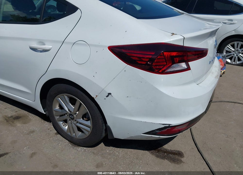 2020 HYUNDAI ELANTRA VIN: 5NPD84LF9LH518391