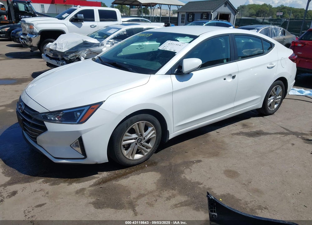 2020 HYUNDAI ELANTRA VIN: 5NPD84LF9LH518391