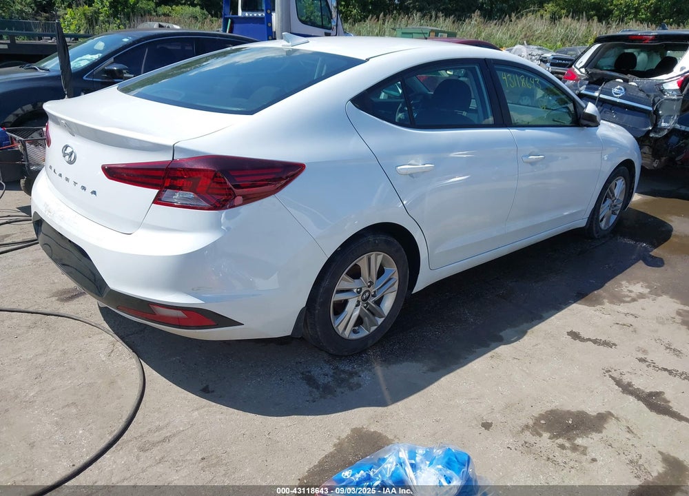2020 HYUNDAI ELANTRA VIN: 5NPD84LF9LH518391