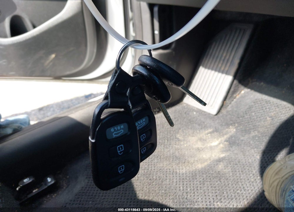 2020 HYUNDAI ELANTRA VIN: 5NPD84LF9LH518391