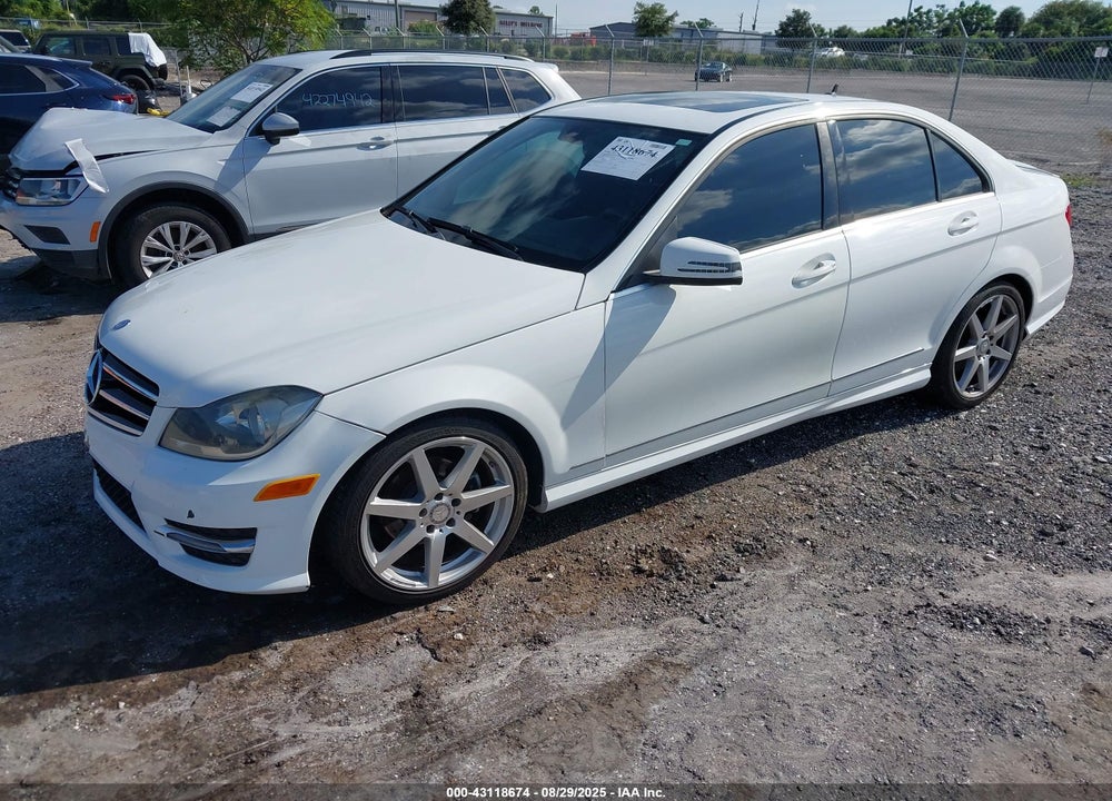 2014 MERCEDES-BENZ C CLASS VIN: WDDGF4HB9EA959866