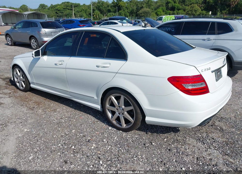 2014 MERCEDES-BENZ C CLASS VIN: WDDGF4HB9EA959866