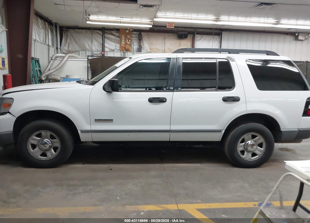 2006 FORD EXPLORER XLS VIN: 1FMEU72E36UB64271