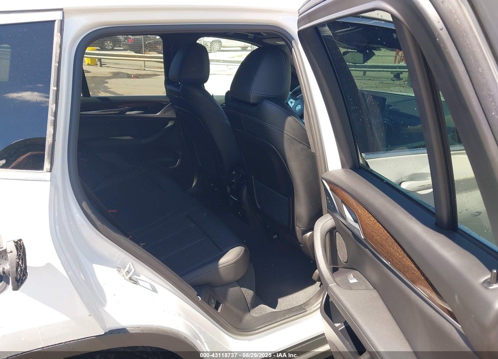 2024 BMW X3 SDRIVE30I VIN: 5UX43DP02R9W77967
