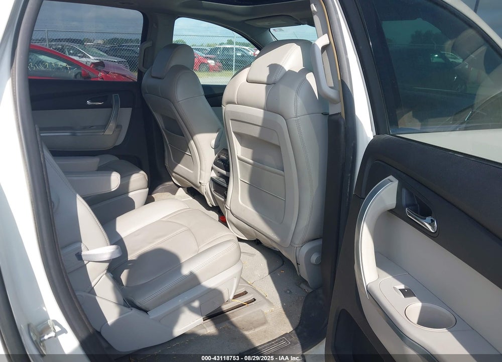 2008 GMC ACADIA VIN: 1GKER237X8J113917