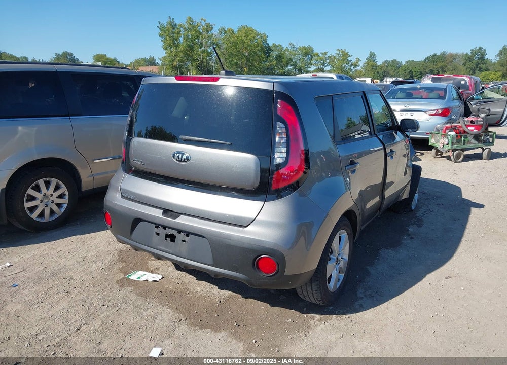 2018 KIA SOUL VIN: KNDJN2A28J7614319