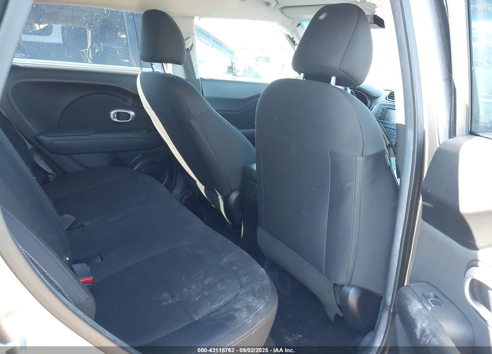 2018 KIA SOUL VIN: KNDJN2A28J7614319