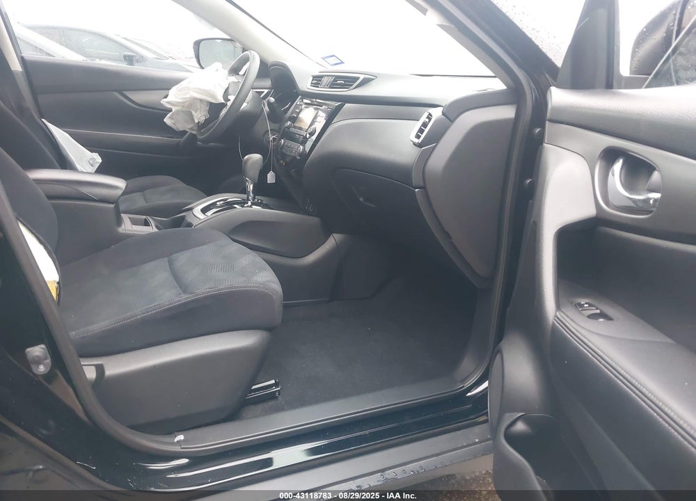 2016 NISSAN ROGUE VIN: JN8AT2MT4GW000347