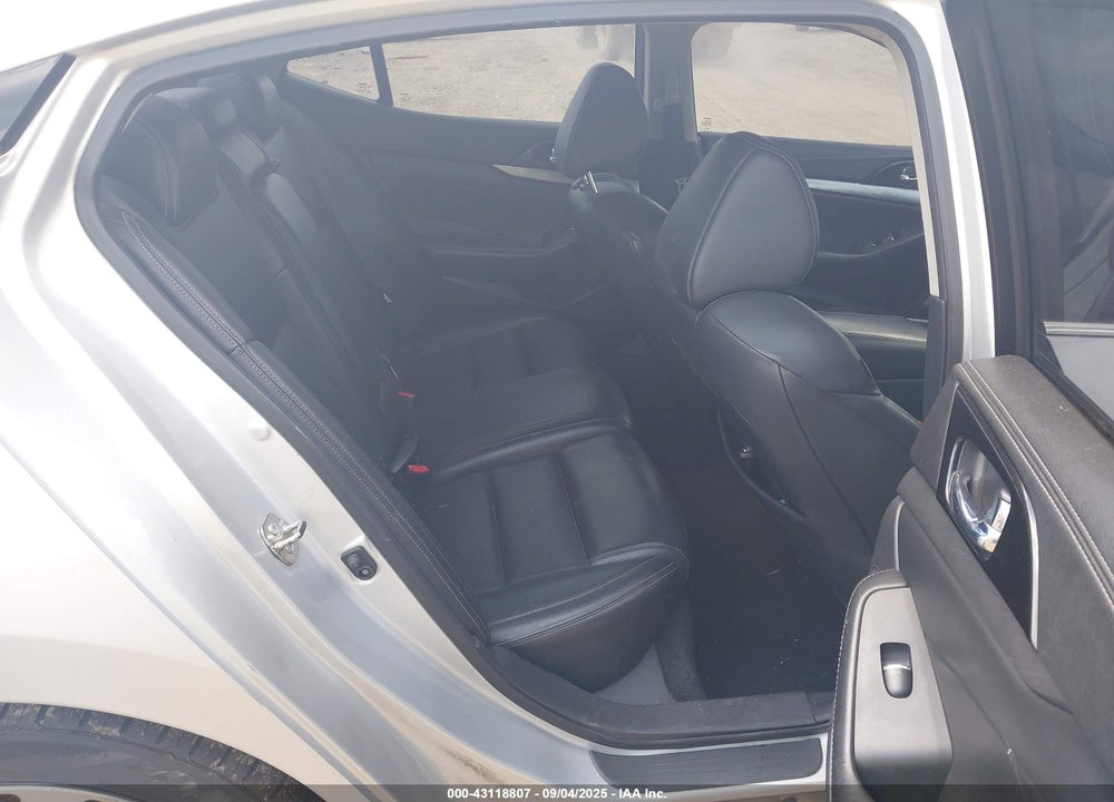 2017 NISSAN MAXIMA 3.5 SV VIN: 1N4AA6AP0HC417716