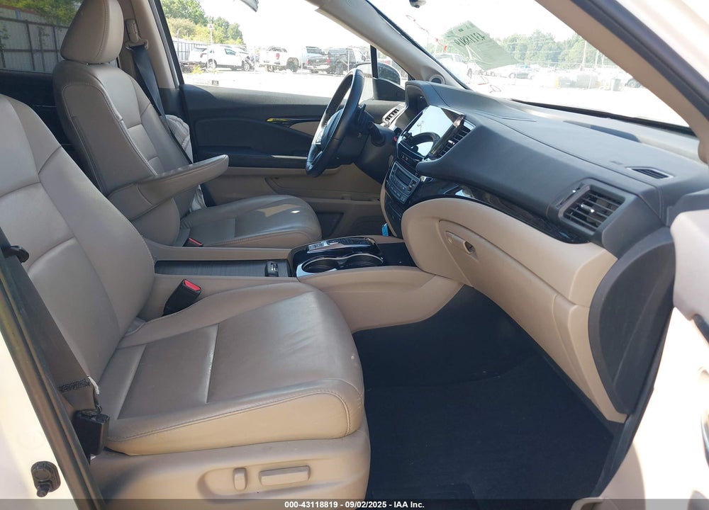 2022 HONDA PILOT VIN: 5FNYF5H61NB016417