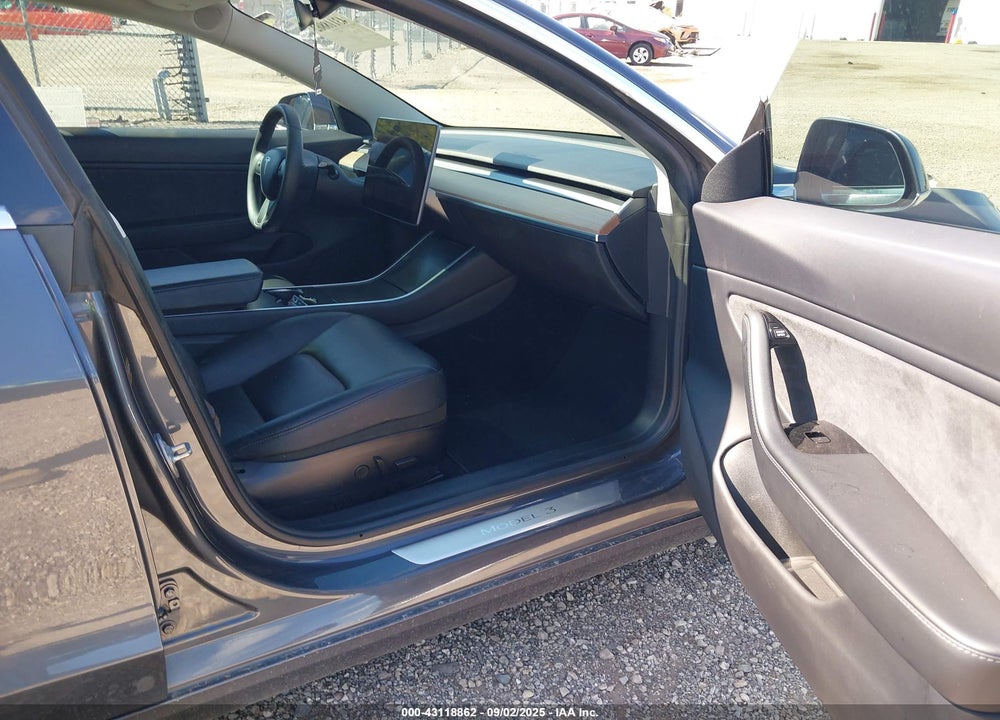 2020 TESLA MODEL 3 VIN: 5YJ3E1EB5LF627748
