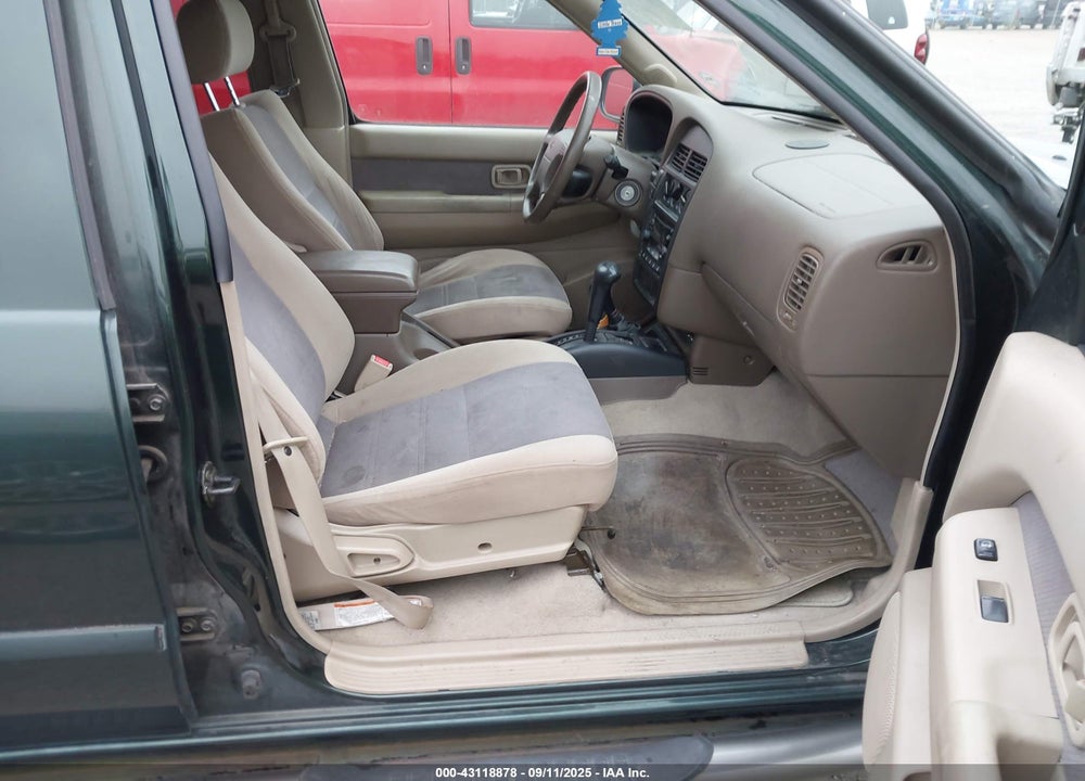 2000 NISSAN PATHFINDER LE/SE/XE VIN: JN8AR07Y0YW445227