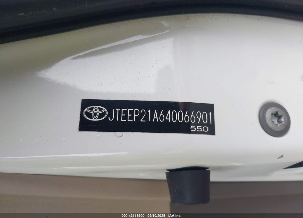 2004 TOYOTA HIGHLANDER LIMITED V6 VIN: JTEEP21A640066901