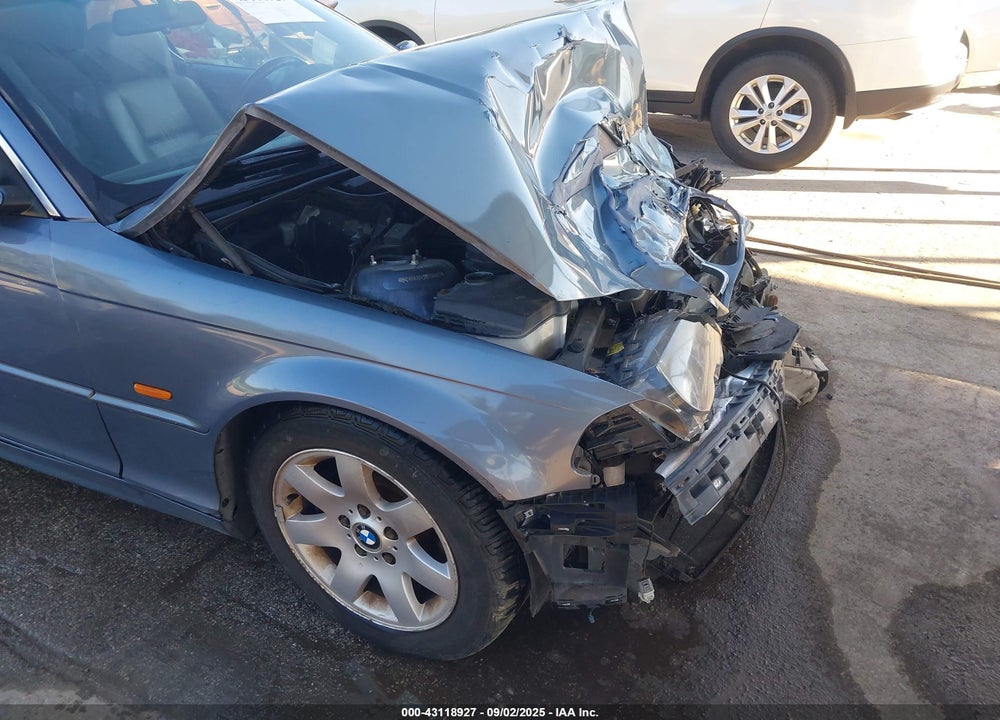2001 BMW 325CI VIN: WBABS33451JY55403