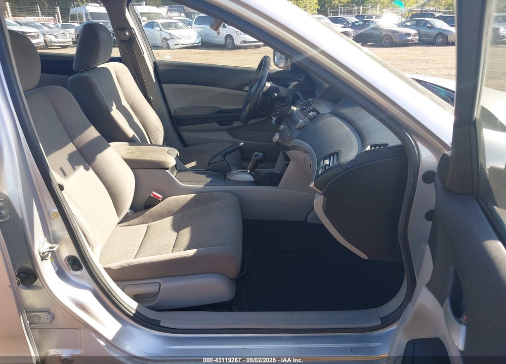 2012 HONDA ACCORD VIN: 1HGCP2F31CA235206