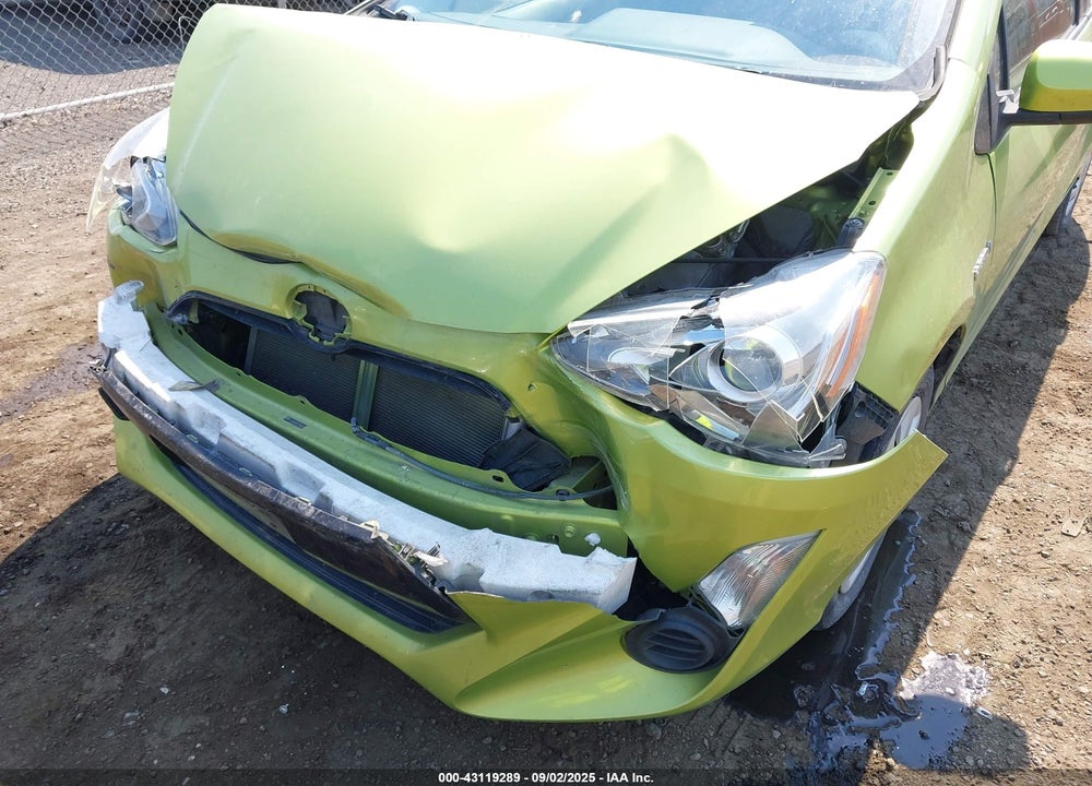 2015 TOYOTA PRIUS C VIN: JTDKDTB35F1094496