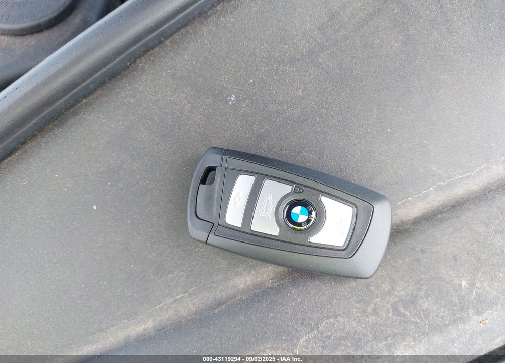2011 BMW 5 SERIES VIN: WBASP4C53BC341538