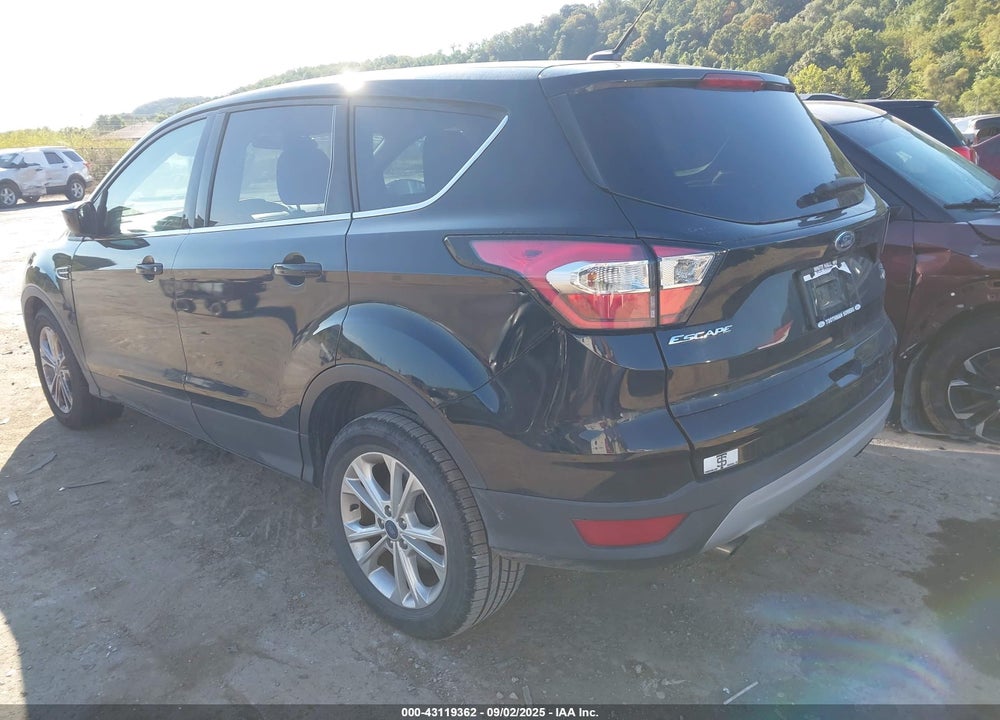 2017 FORD ESCAPE SE VIN: 1FMCU0GD1HUE53179