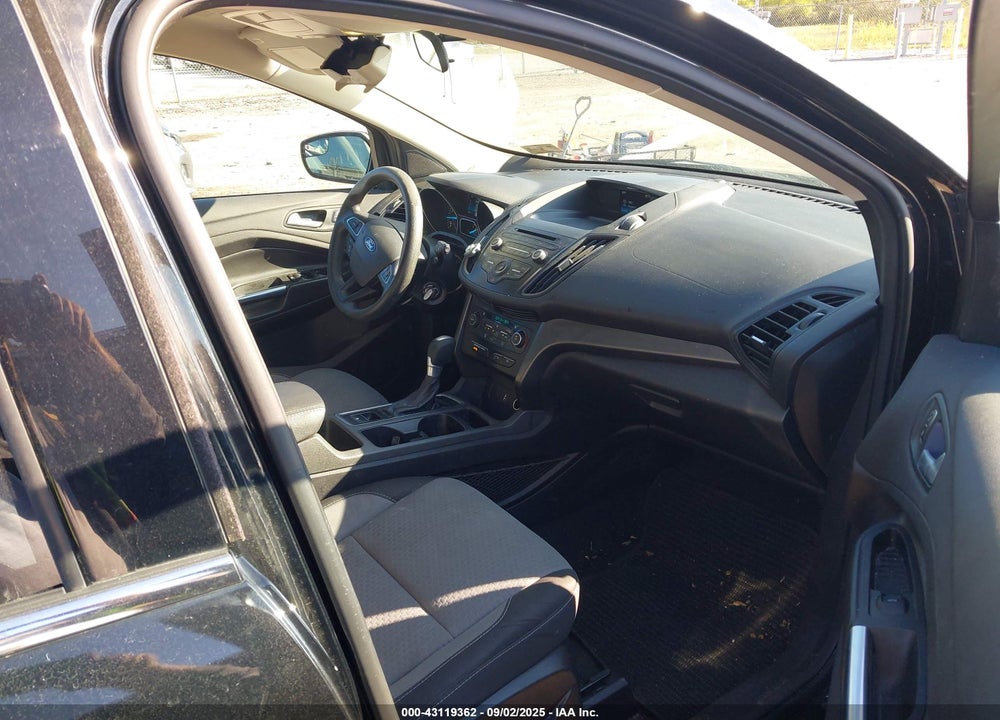 2017 FORD ESCAPE SE VIN: 1FMCU0GD1HUE53179