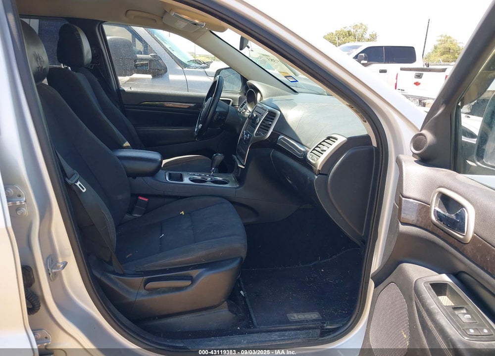 2011 JEEP GRAND CHEROKEE LAREDO VIN: 1J4RS4GG8BC553728