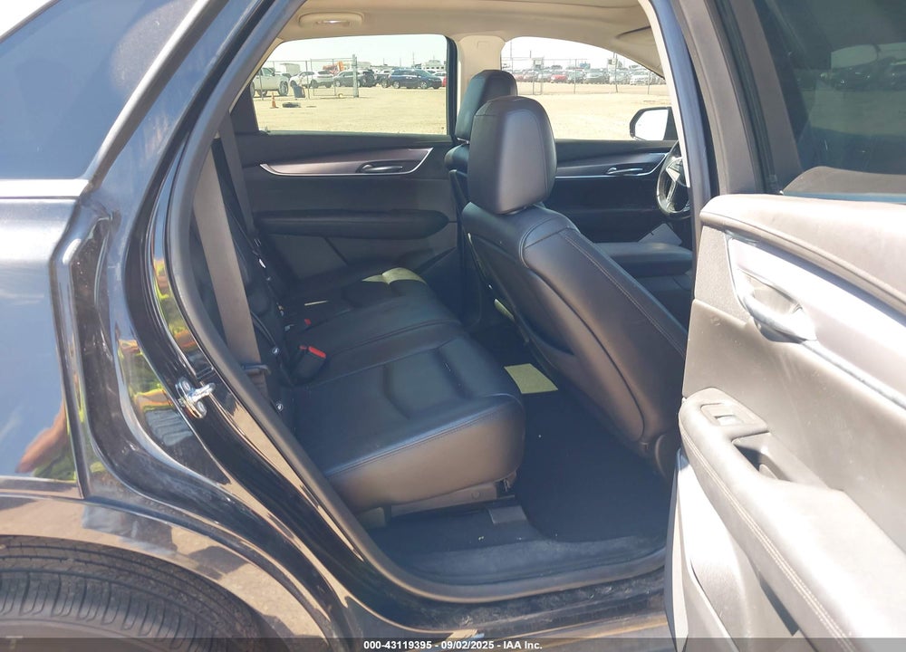 2019 CADILLAC XT5 PREMIUM LUXURY VIN: 1GYKNFRS8KZ223607