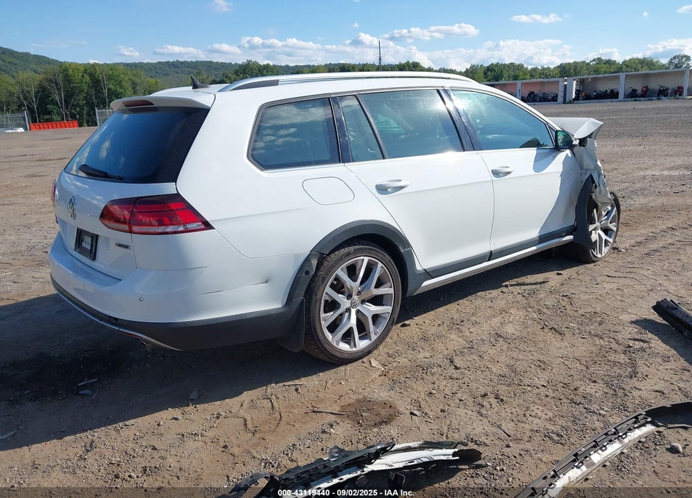 2019 VOLKSWAGEN GOLF ALLTRACK TSI S/TSI SE/TSI SEL VIN: 3VWM17AU5KM519857