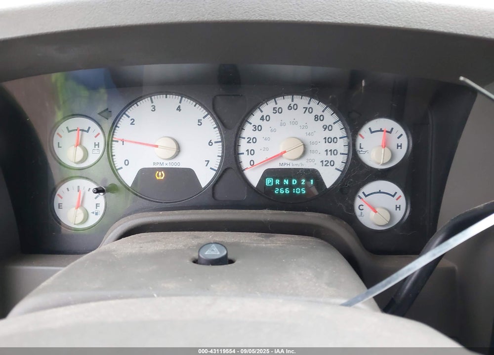 2008 DODGE RAM 1500 ST/SXT VIN: 1D7HA16K78J152142