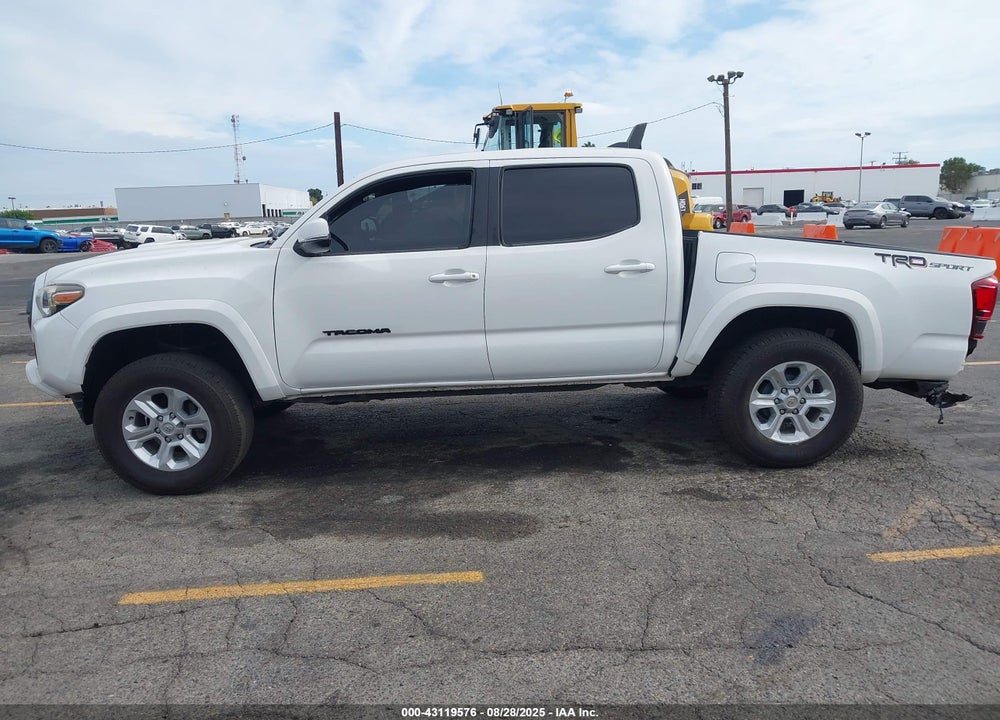 2018 TOYOTA TACOMA VIN: 3TMAZ5CN1JM060852