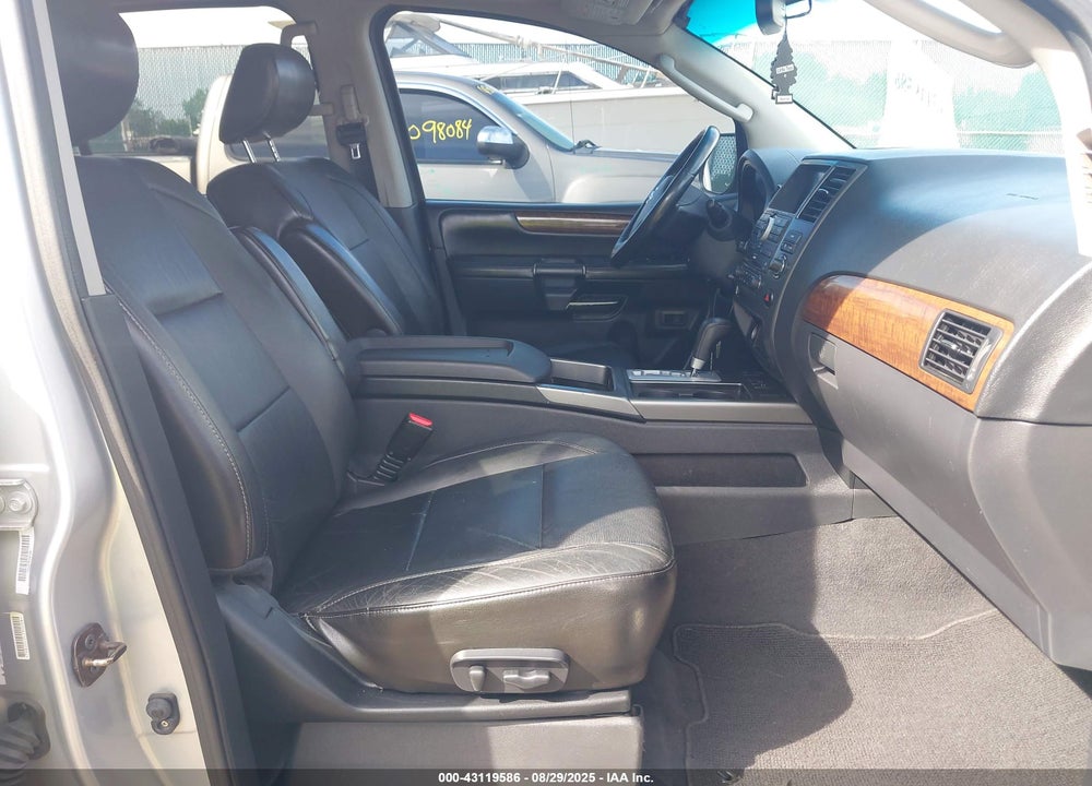 2010 NISSAN ARMADA VIN: 5N1AA0NC8AN615223