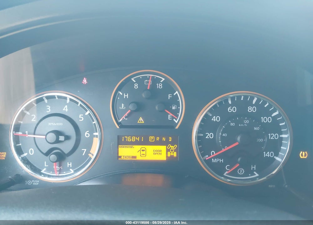 2010 NISSAN ARMADA VIN: 5N1AA0NC8AN615223