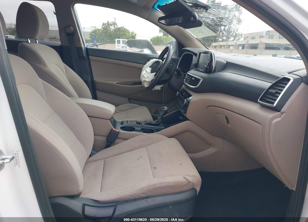 2021 HYUNDAI TUCSON VIN: KM8J33AL0MU292670