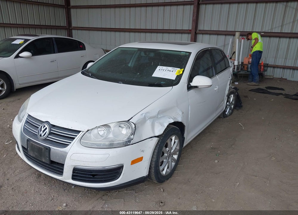 2010 VOLKSWAGEN JETTA SE VIN: 3VWRX7AJXAM040763