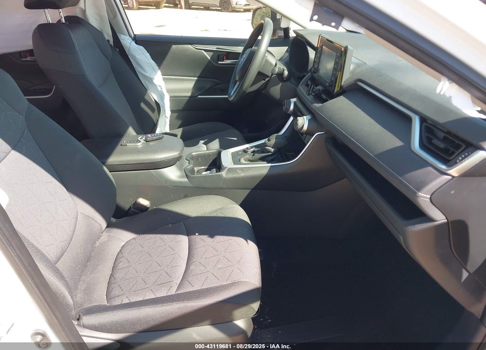 2022 TOYOTA RAV4 HYBRID VIN: JTMRWRFVXND140070