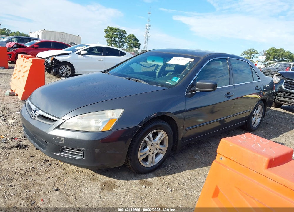 2007 HONDA ACCORD 2.4 EX VIN: 1HGCM567X7A131171