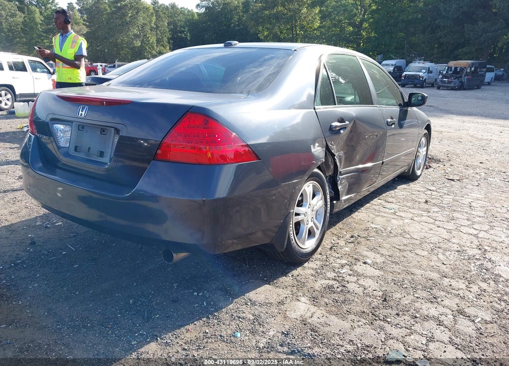 2007 HONDA ACCORD 2.4 EX VIN: 1HGCM567X7A131171