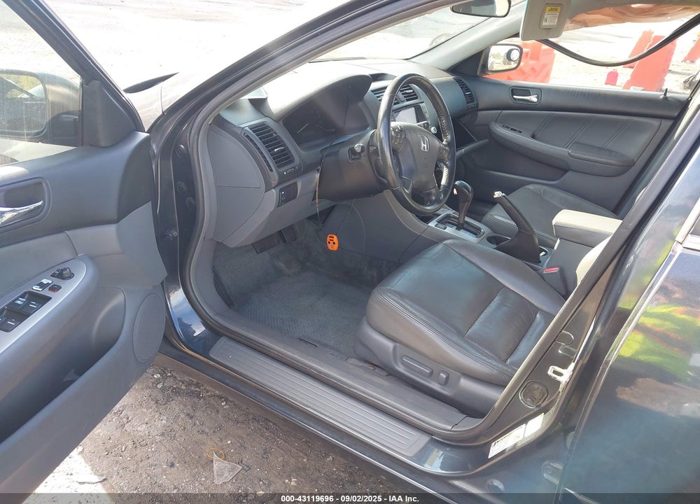 2007 HONDA ACCORD 2.4 EX VIN: 1HGCM567X7A131171